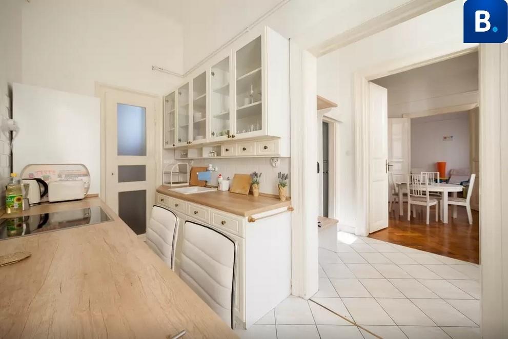 Apartament Jokai